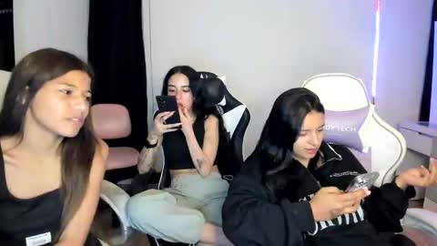 kimmi online show from February 17, 11:20 pm