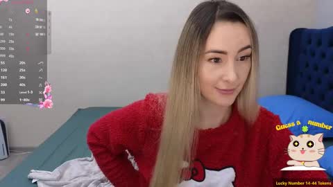 Kimmie online show from February 18, 7:09 pm