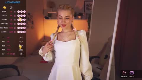  Your Kimmie  follow me  online show from February 9, 2:29 pm