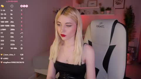  Your Kimmie  follow me  online show from March 6, 5:00 pm