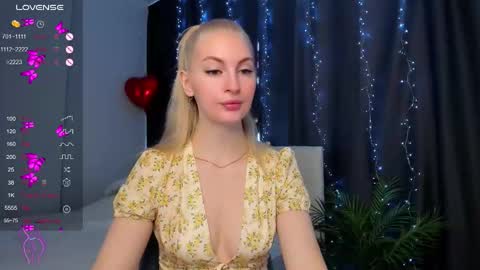 kimmy1_powell online show from September 18, 3:41 am