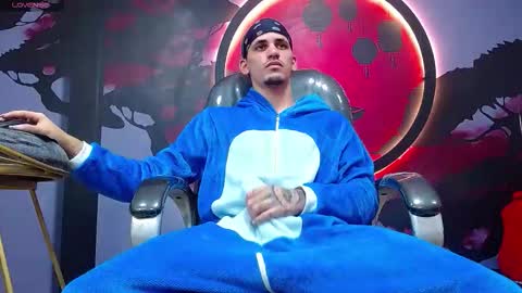 king voy online show from November 4, 9:03 pm