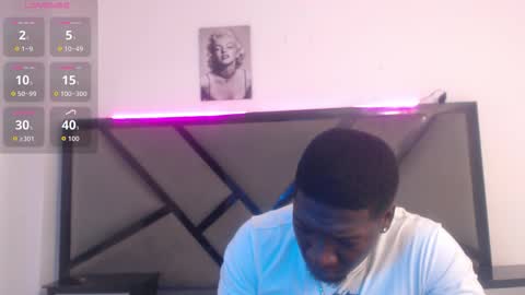 alex online show from November 26, 11:33 am