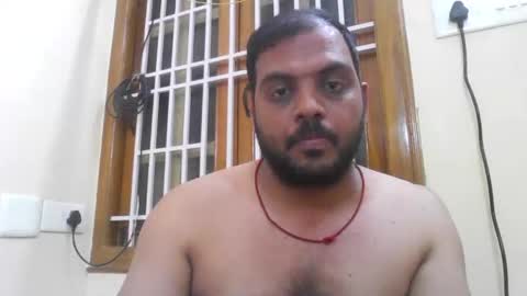 kingalpines1 online show from October 25, 5:40 pm