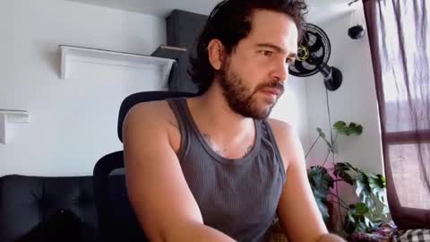 Jake online show from January 9, 4:49 pm