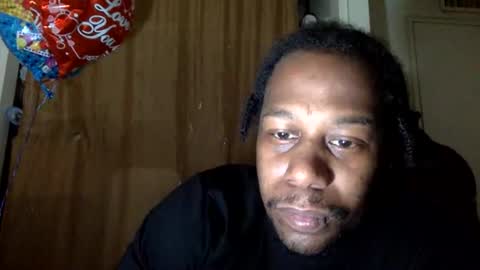 Snapshot of kinglibra420 chatting on November 3, 9:27 pm loyal fuck online show from November 3, 9:27 pm