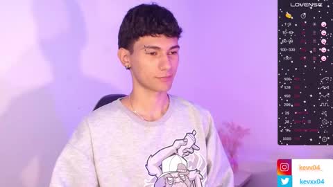  A L E X  online show from October 14, 4:57 am