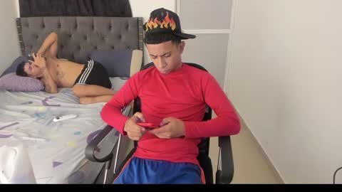 DOMINANT ALPHA KINGS online show from October 14, 12:11 am