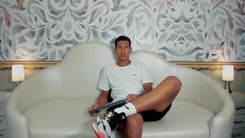 sebastian online show from November 14, 11:20 am