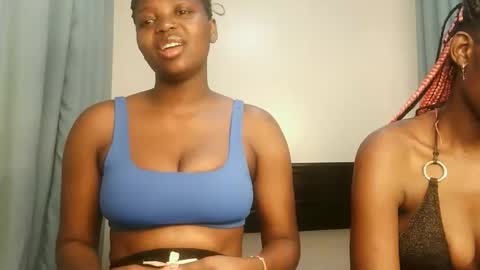 Lola online show from December 3, 9:18 am