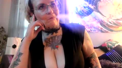 Kinky Pinky online show from January 23, 1:02 pm