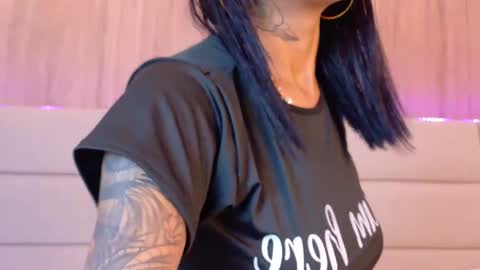 KiO online show from November 21, 4:11 am