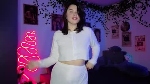 Kira VanKick online show from October 19, 6:19 pm