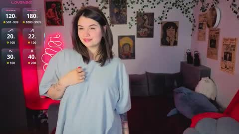 Kira VanKick online show from November 21, 8:24 am