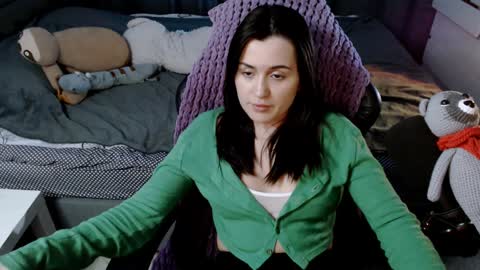 Kira  follow me  online show from January 17, 1:47 am