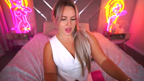 Kira online show from September 10, 10:21 pm