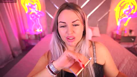 Kira online show from November 7, 12:43 am