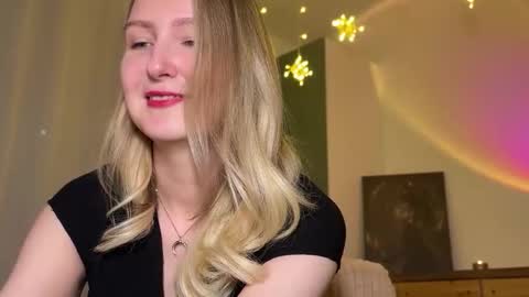 KiraFatex online show from October 14, 3:46 pm