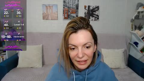 Snapshot of kiramartins_cat chatting on March 11, 3:59 am kiramartins cat online show from March 11, 3:59 am