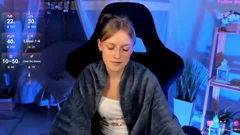 Kira online show from September 27, 6:35 pm