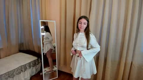  Kira  online show from November 27, 2:35 am