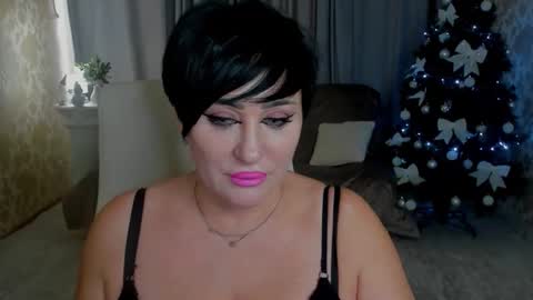 Snapshot of kiratempt chatting on December 14, 10:20 am Kira online show from December 14, 10:20 am