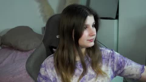 Snapshot of kirazephyr chatting on November 29, 6:49 am Kira online show from November 29, 6:49 am