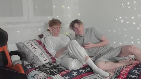 Snapshot of kirill_20_cm chatting on January 12, 4:08 pm Kirill and Andrey online show from January 12, 4:08 pm