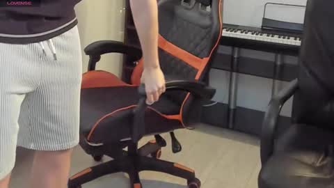 Snapshot of kirill_20_cm chatting on February 15, 10:33 am Kirill and Andrey online show from February 15, 10:33 am