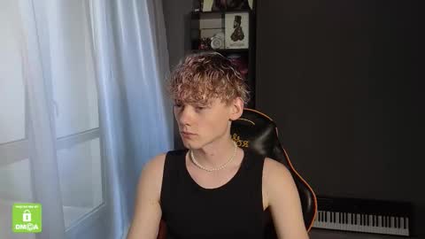 Snapshot of kirill_20_cm chatting on September 11, 1:44 pm Kirill and Andrey online show from September 11, 1:44 pm