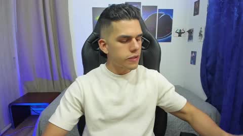 Jacob online show from December 30, 1:37 am