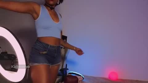 Snapshot of kiry_blossom chatting on November 17, 12:49 am See you in a few minutes today December 1st. online show from November 17, 12:49 am