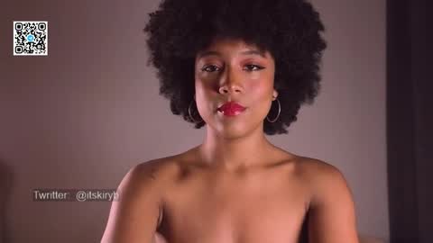 Snapshot of kiry_blossom chatting on November 23, 12:10 am See you in a few minutes today December 1st. online show from November 23, 12:10 am