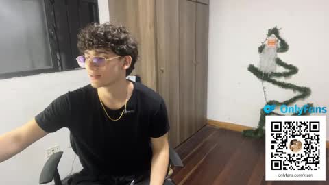 Snapshot of kisan_smith chatting on December 7, 12:19 am Kisan online show from December 7, 12:19 am