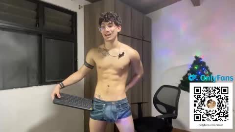 Snapshot of kisan_smith chatting on December 12, 11:36 pm Kisan online show from December 12, 11:36 pm