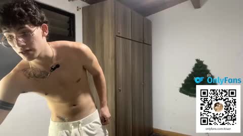 Snapshot of kisan_smith chatting on December 16, 11:39 pm Kisan online show from December 16, 11:39 pm