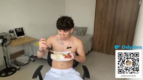 Snapshot of kisan_smith chatting on January 3, 8:32 pm Kisan online show from January 3, 8:32 pm