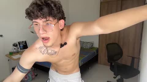 Snapshot of kisan_smith chatting on January 8, 7:45 pm Kisan online show from January 8, 7:45 pm