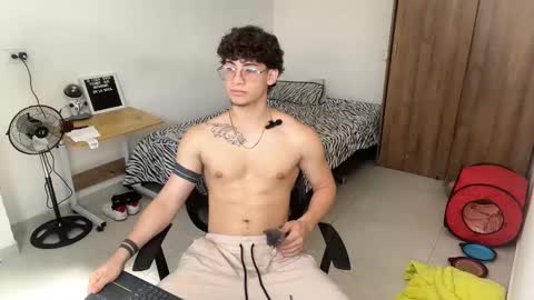 Snapshot of kisan_smith chatting on January 17, 3:43 pm Kisan online show from January 17, 3:43 pm