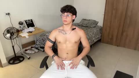 Snapshot of kisan_smith chatting on January 23, 5:52 pm Kisan online show from January 23, 5:52 pm