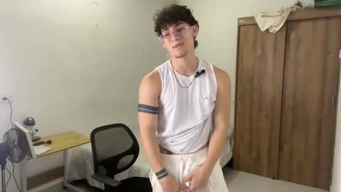 Snapshot of kisan_smith chatting on February 3, 12:36 am Kisan online show from February 3, 12:36 am