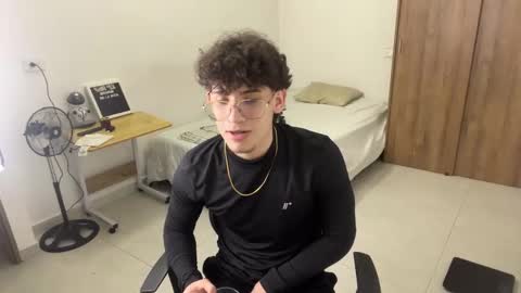 Snapshot of kisan_smith chatting on February 4, 4:59 am Kisan online show from February 4, 4:59 am