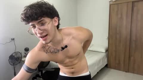 Snapshot of kisan_smith chatting on March 1, 6:13 am Kisan online show from March 1, 6:13 am