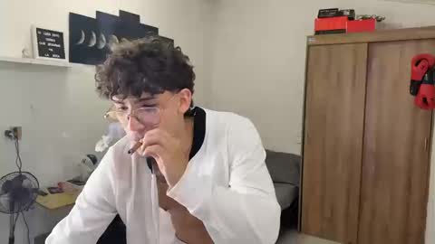 Snapshot of kisan_smith chatting on September 19, 5:09 am Kisan online show from September 19, 5:09 am