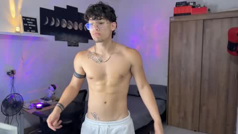 Snapshot of kisan_smith chatting on September 22, 4:36 am Kisan online show from September 22, 4:36 am