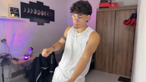 Snapshot of kisan_smith chatting on October 3, 3:58 am Kisan online show from October 3, 3:58 am