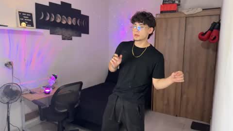 Snapshot of kisan_smith chatting on October 9, 2:20 am Kisan online show from October 9, 2:20 am