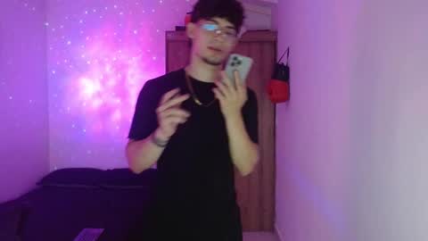 Snapshot of kisan_smith chatting on October 10, 3:05 am Kisan online show from October 10, 3:05 am