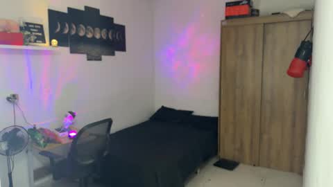 Snapshot of kisan_smith chatting on October 13, 2:55 am Kisan online show from October 13, 2:55 am