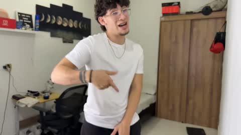 Snapshot of kisan_smith chatting on November 13, 1:15 am Kisan online show from November 13, 1:15 am